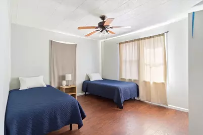 1301 S Walker Street, Belton, TX 76513 - Photo 9