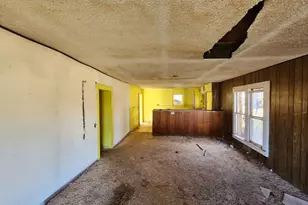 303 N 5th, Munday, TX 76371 - Photo 9