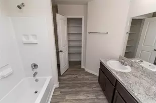 5619 Plantation Forest Dr, Katy, TX 77449 - Photo 7