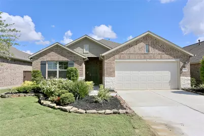 2123 Santa Ana Way, Baytown, TX 77523 - Photo 1