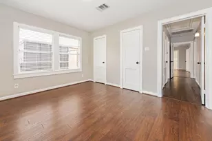 1011 W 41st St, Houston, TX 77018 - Photo 23