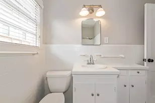 1011 W 41st St, Houston, TX 77018 - Photo 25