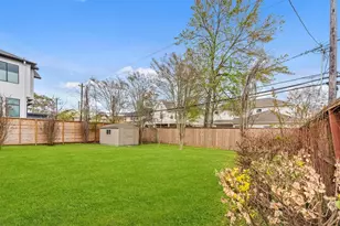1011 W 41st St, Houston, TX 77018 - Photo 35