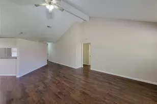 9415 Beckford Dr, Houston, TX 77099 - Photo 11