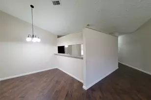 9415 Beckford Dr, Houston, TX 77099 - Photo 13