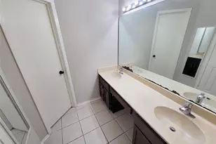 9415 Beckford Dr, Houston, TX 77099 - Photo 17