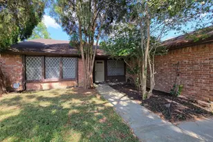 9415 Beckford Dr, Houston, TX 77099 - Photo 3