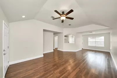 18910 Bonners Park Circle, Katy, TX 77449 - Photo 17