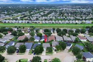18910 Bonners Park Cir, Katy, TX 77449 - Photo 7