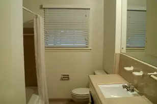 6417 Edgemoor Dr, Houston, TX 77074 - Photo 7