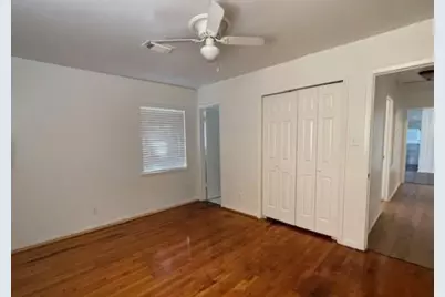 6417 Edgemoor Drive, Houston, TX 77074 - Photo 9