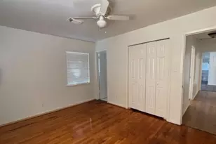 6417 Edgemoor Dr, Houston, TX 77074 - Photo 9