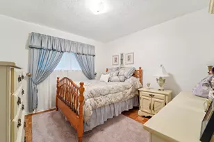 5923 Pinewood Springs Dr, Houston, TX 77066 - Photo 19