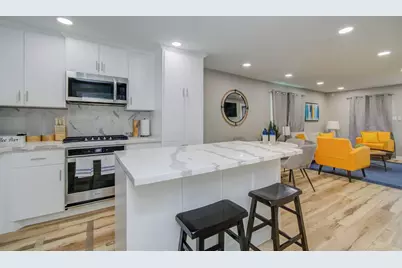 4802 Crane Street, Hitchcock, TX 77563 - Photo 7