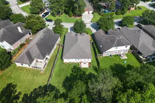 146 S Star Ridge Cir, The Woodlands, TX 77382 - Photo 27