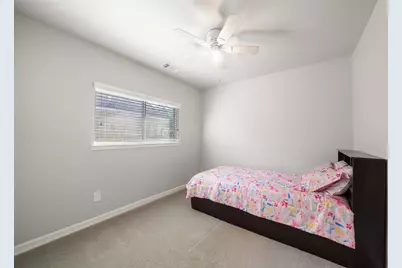 146 S Star Ridge Circle, The Woodlands, TX 77382 - Photo 11