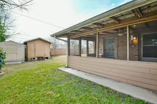 6303 Heatherbloom Dr, Houston, TX 77085 - Photo 25
