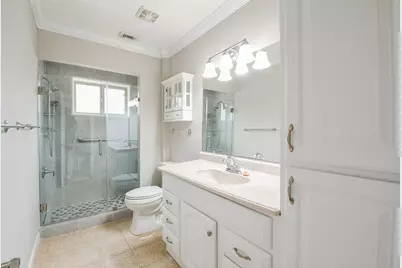 6303 Heatherbloom Drive, Houston, TX 77085 - Photo 15