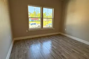 865 Dundee, Vidor, TX 77662 - Photo 13