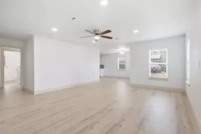 10516 Fairview Drive, Conroe, TX 77385 - Photo 5