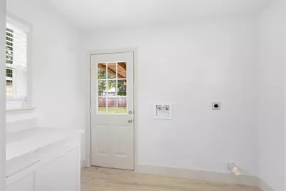 10516 Fairview Drive, Conroe, TX 77385 - Photo 13