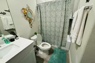 5608 Madden Ln, Houston, TX 77048 - Photo 17