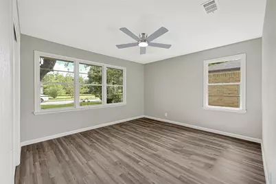 6113 Diamond Court, Texas City, TX 77591 - Photo 11