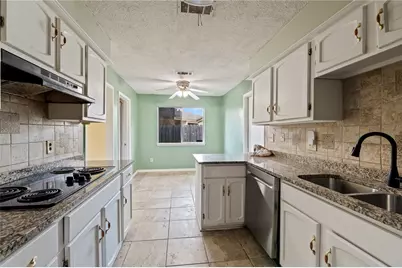 43 Quintana Drive, Galveston, TX 77554 - Photo 7
