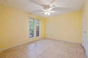 43 Quintana Dr, Galveston, TX 77554 - Photo 13
