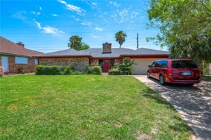 43 Quintana Dr, Galveston, TX 77554 - Photo 1