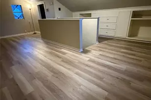 1310 Bayou Shore Dr, Galveston, TX 77551 - Photo 11