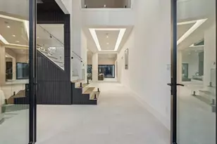 3975 W Alabama St, Houston, TX 77027 - Photo 3