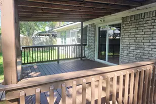 3218 Glade Springs Dr, Houston, TX 77339 - Photo 15