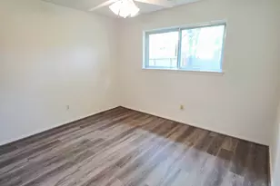 3218 Glade Springs Dr, Houston, TX 77339 - Photo 7