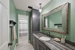5007 W Plum St, Pearland, TX 77581 - Photo 11