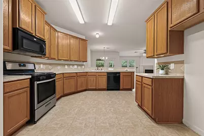 13109 Rippling Creek Lane, Pearland, TX 77584 - Photo 7
