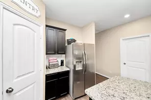 16105 Dockside St, Crosby, TX 77532 - Photo 11