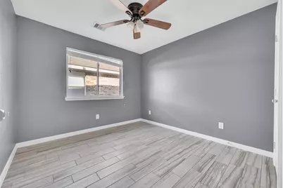 10514 Lauren Creek Drive, Baytown, TX 77523 - Photo 21