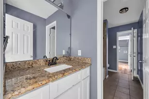 10514 Lauren Creek Dr, Baytown, TX 77523 - Photo 17