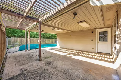 10514 Lauren Creek Drive, Baytown, TX 77523 - Photo 23