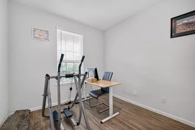 6903 Hobby Wind Ridge Drive, Houston, TX 77075 - Photo 33
