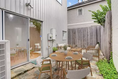 2720 Chenevert Street, Houston, TX 77004 - Photo 13