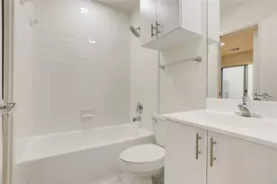 2720 Chenevert St, Houston, TX 77004 - Photo 41