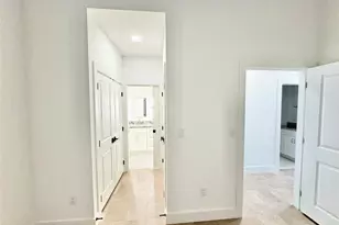 2102 Mechanic St, Galveston, TX 77550 - Photo 7