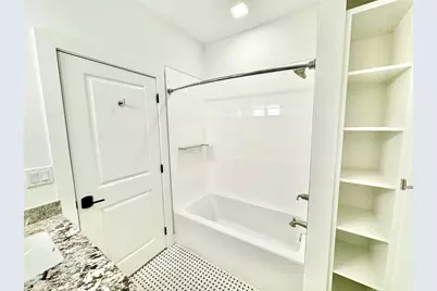 2102 Mechanic Street #101, Galveston, TX 77550 - Photo 13