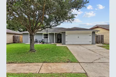 204 Sweetgum Drive, League City, TX 77573 - Photo 1