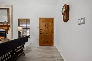 1719 Alta Vista Dr, Alvin, TX 77511 - Photo 9