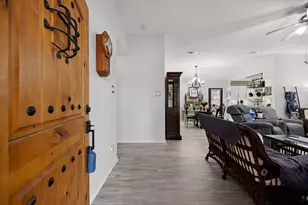 1719 Alta Vista Dr, Alvin, TX 77511 - Photo 11