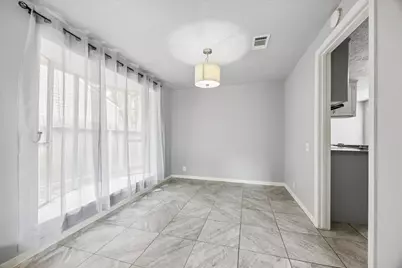 2110 Gray Falls Drive, Houston, TX 77077 - Photo 9