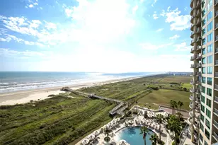 801 E Beach Dr, Galveston, TX 77550 - Photo 1